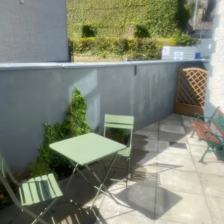 No1 The Townhouse קילדייר